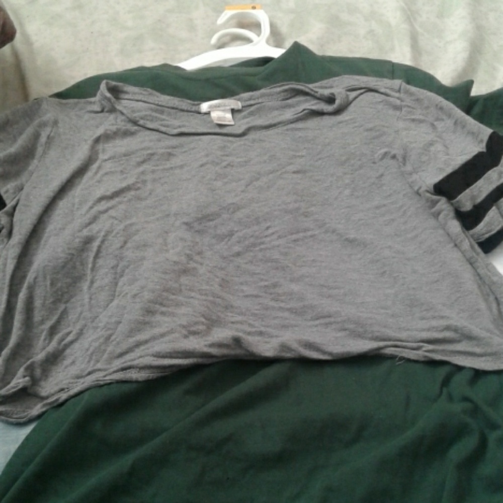 Grey crop top